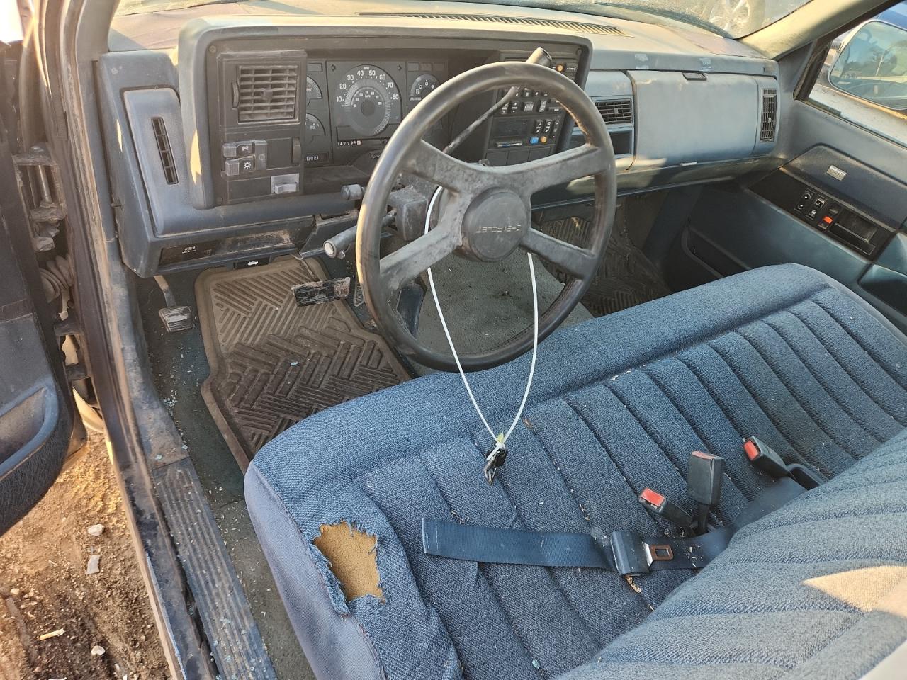 1988 Chevrolet Gmt-400 C1500 VIN: 1GCDC14K5JZ105124 Lot: 63700205