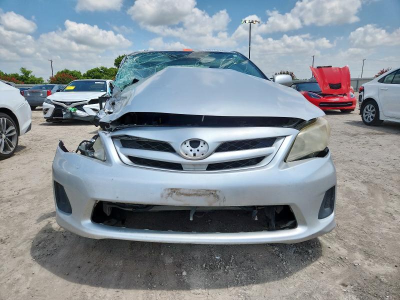  TOYOTA COROLLA 2012 Srebrny