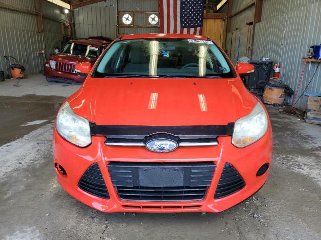  FORD FOCUS 2013 Czerwony