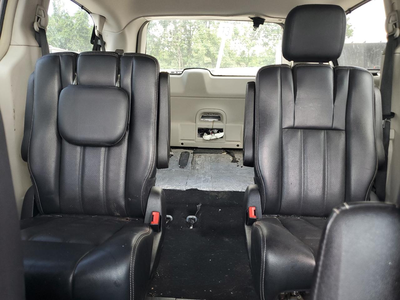 2012 Chrysler Town & Country Touring L VIN: 2C4RC1CG4CR270713 Lot: 65164345