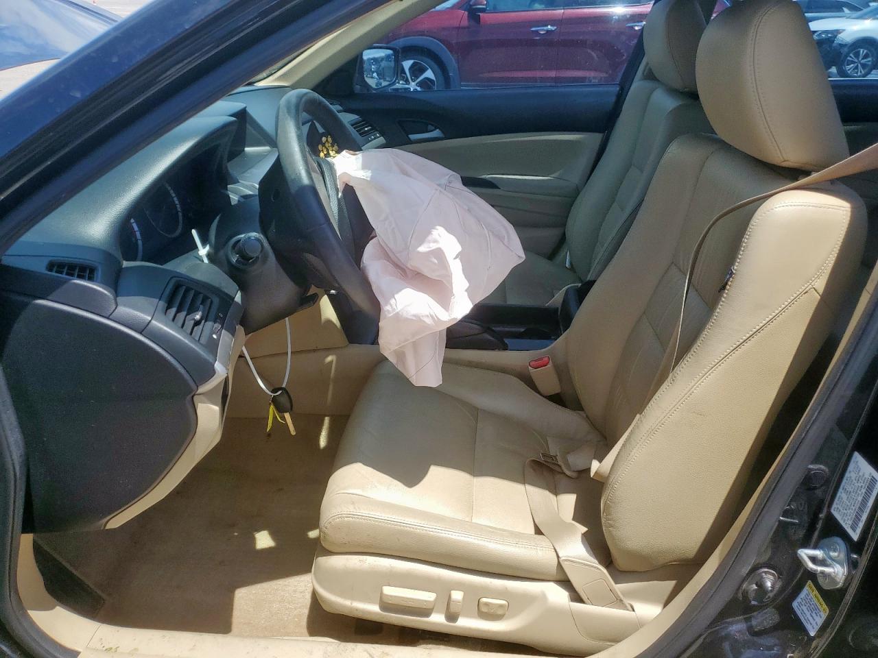2011 Honda Accord Se VIN: 1HGCP2F69BA070594 Lot: 63095375