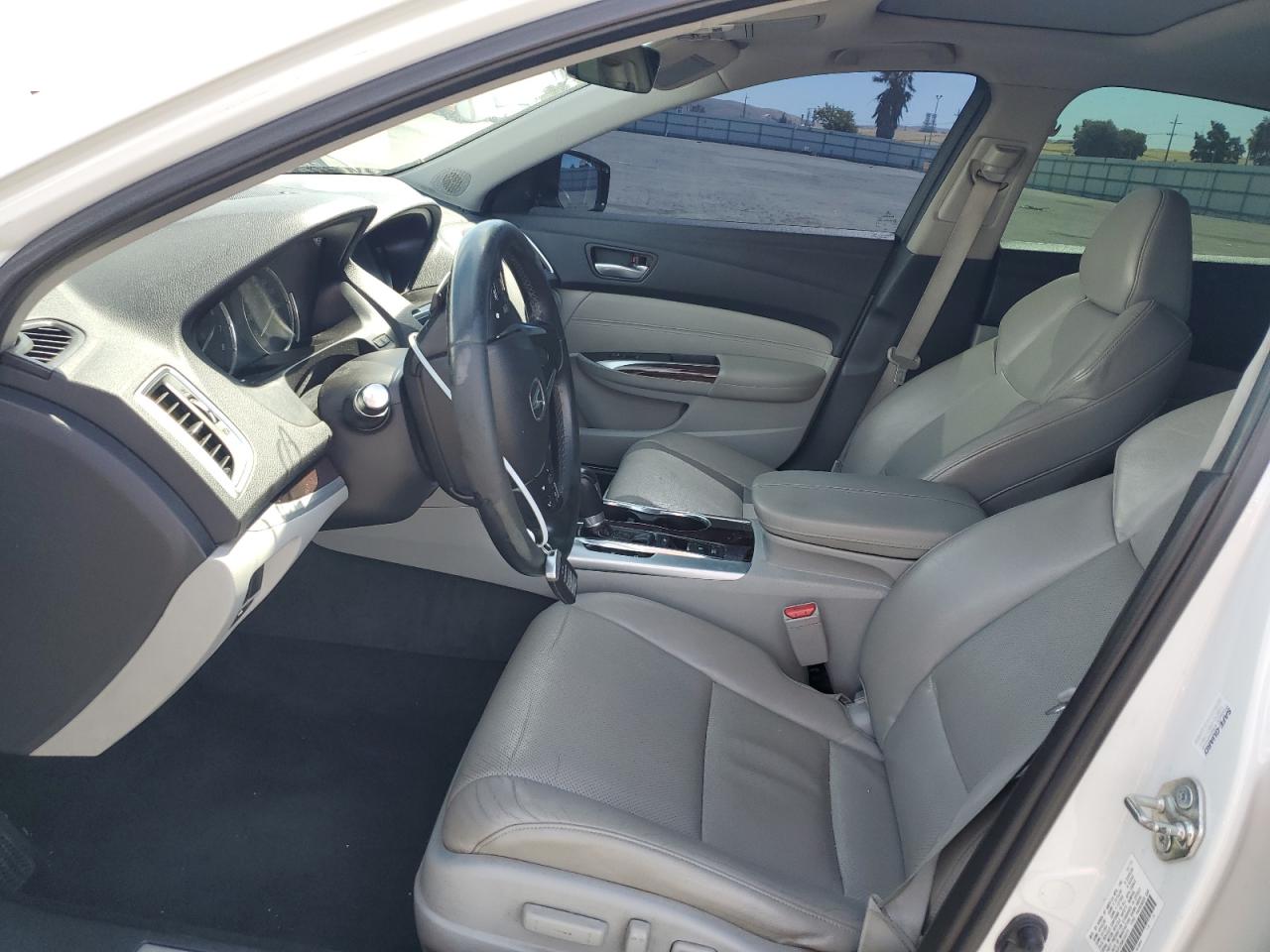 19uub1f52ga006070 19UUB1F52GA006070 2016 Acura Tlx Tech