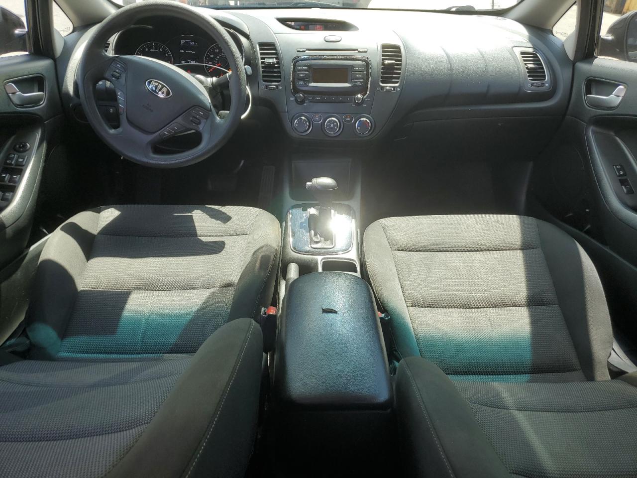3kpfk4a70he017634 3KPFK4A70HE017634 2017 Kia Forte Lx