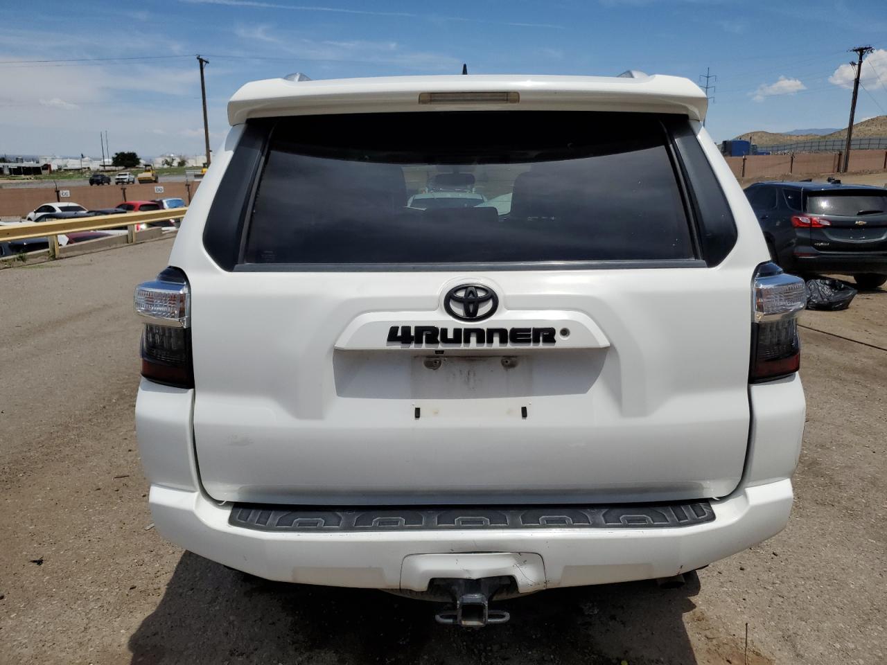 2016 Toyota 4Runner Sr5/Sr5 Premium VIN: JTEBU5JR2G5313003 Lot: 64247105