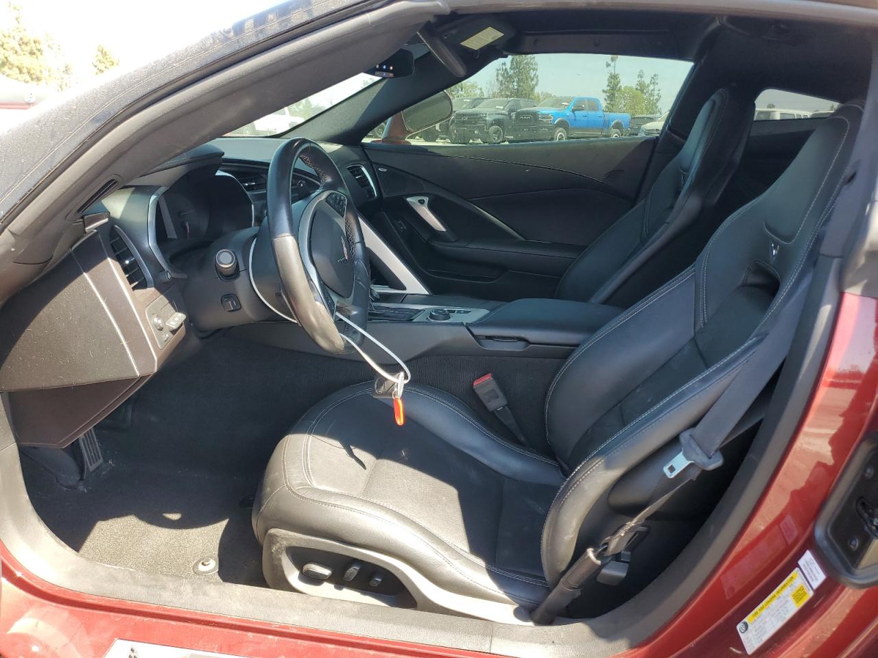 1g1yd2d76j5102295 1G1YD2D76J5102295 2018 Chevrolet Corvette Stingray 2Lt