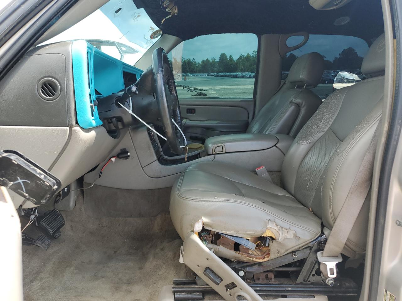 2005 GMC Yukon VIN: 1GKEC13V65J182626 Lot: 63500175