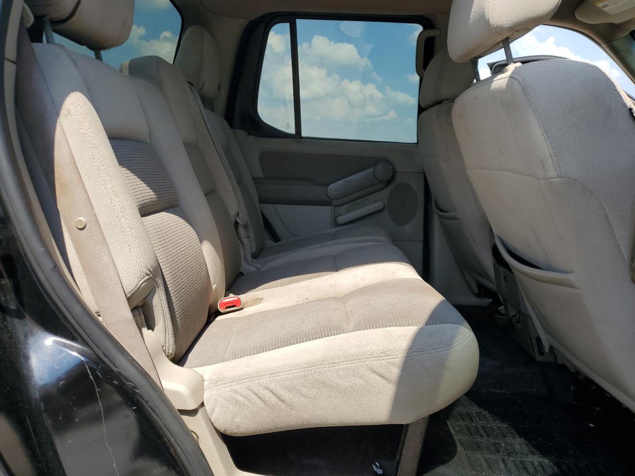 2007 Ford Explorer Sport Trac Xlt VIN: 1FMRU31K07UA00155 Lot: 62969785