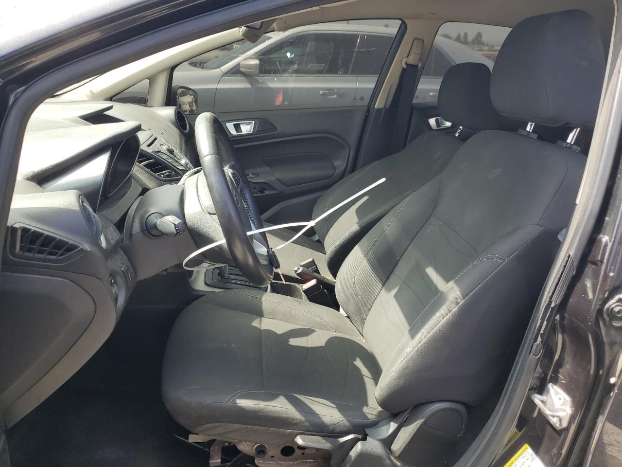 2015 Ford Fiesta Se VIN: 3FADP4EJ9FM101233 Lot: 63143865