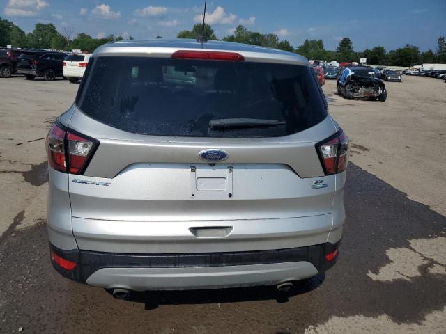  FORD ESCAPE 2017 Silver