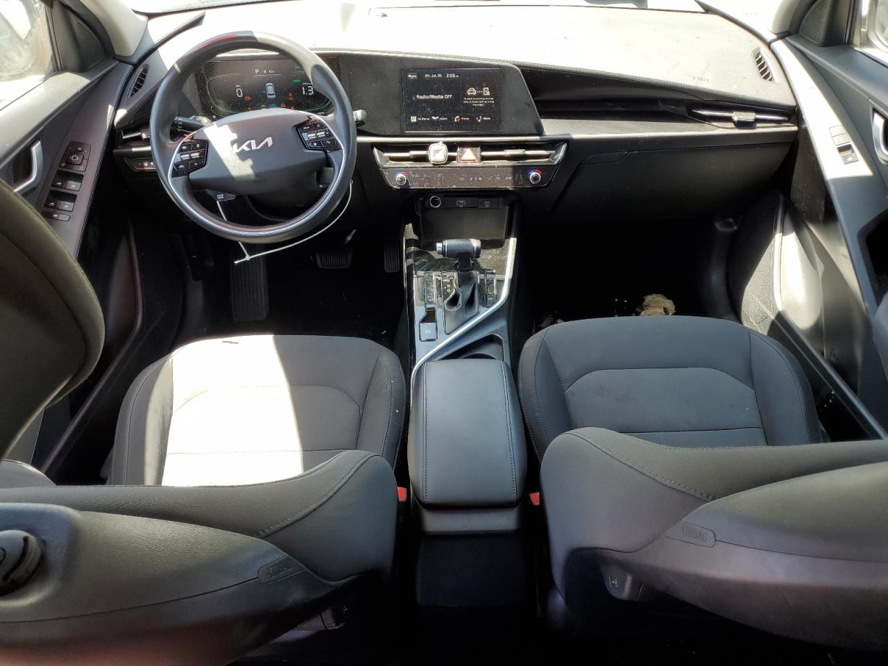 kndcp3lexp5081930 KNDCP3LEXP5081930 2023 Kia Niro Lx