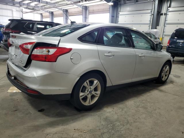  FORD FOCUS 2013 Серебристый