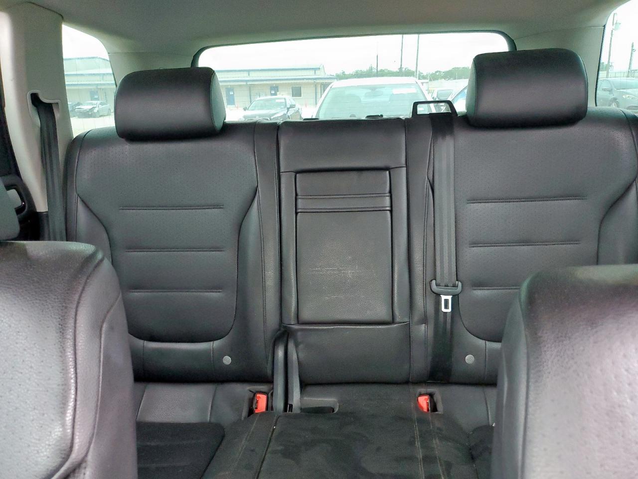 2013 Volkswagen Touareg V6 Tdi VIN: WVGEP9BP6DD005438 Lot: 63470755