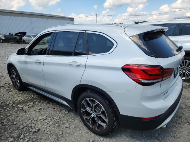  BMW X1 2021 Белы
