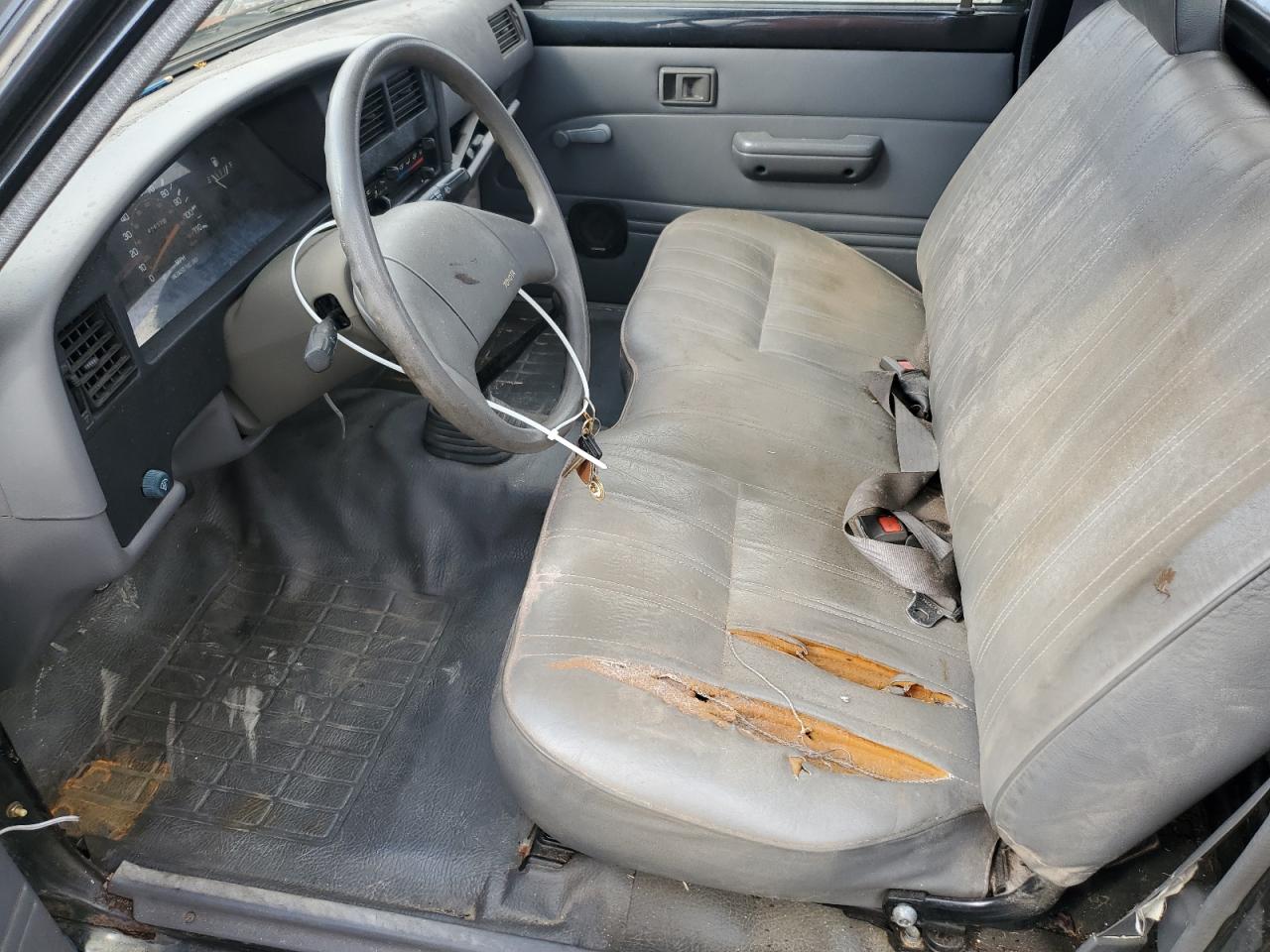 1990 Toyota Pickup 1/2 Ton Short Wheelbase VIN: JT4RN81R0L5087622 Lot: 65076725