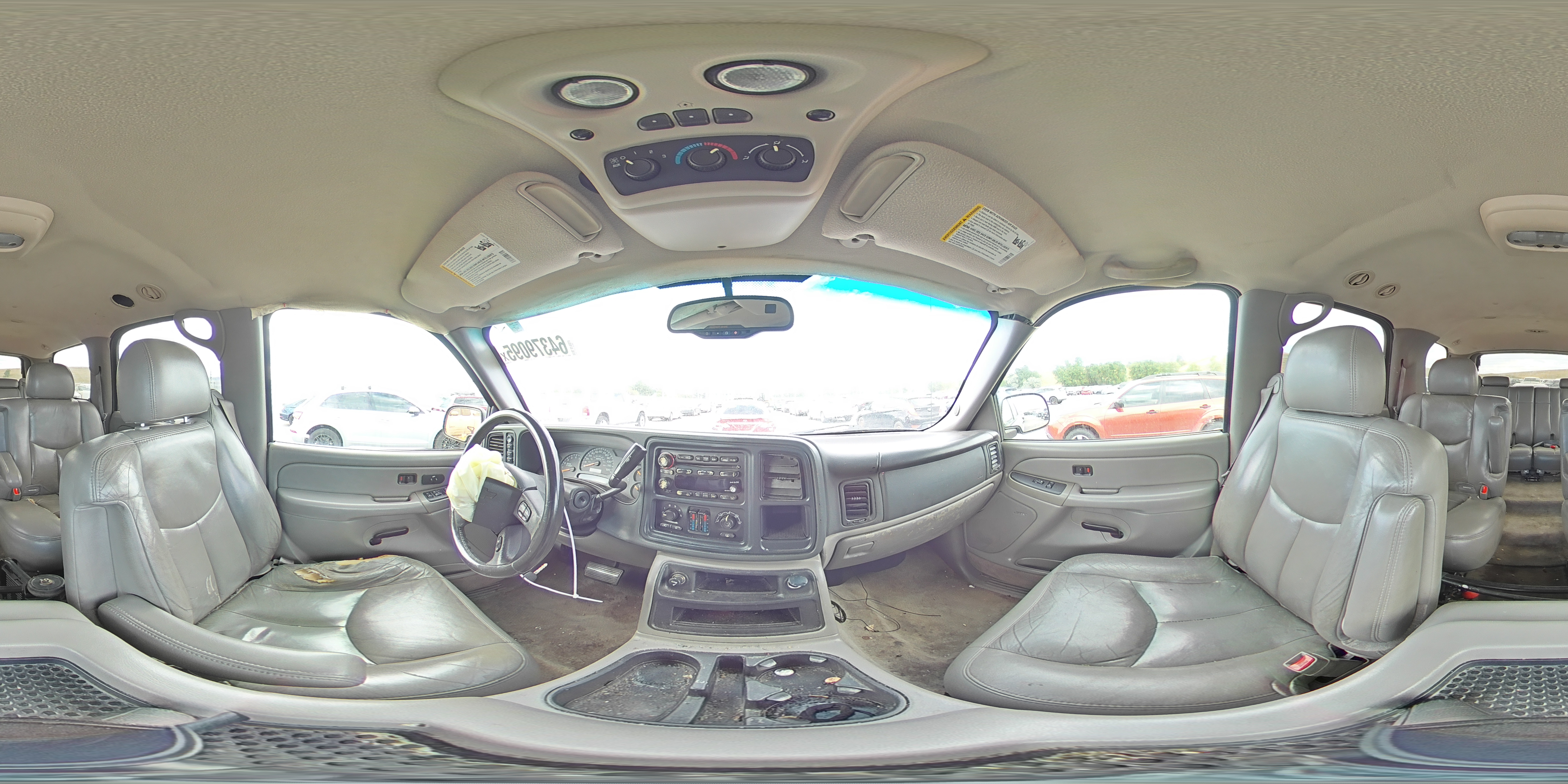 2004 Chevrolet Tahoe K1500 VIN: 1GNEK13Z74R319498 Lot: 64379095