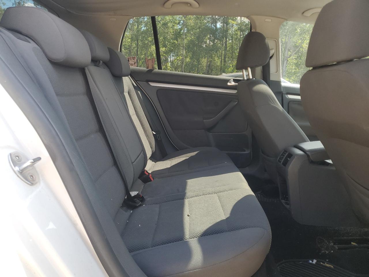 wvwcr71k67w276511 WVWCR71K67W276511 2007 Volkswagen Rabbit