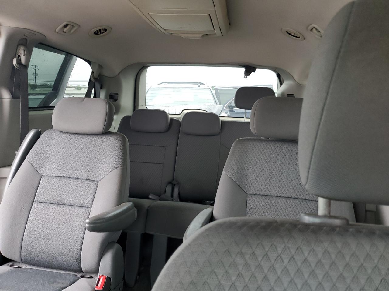 2010 Chrysler Town & Country Touring VIN: 2A4RR5D1XAR132052 Lot: 63586235
