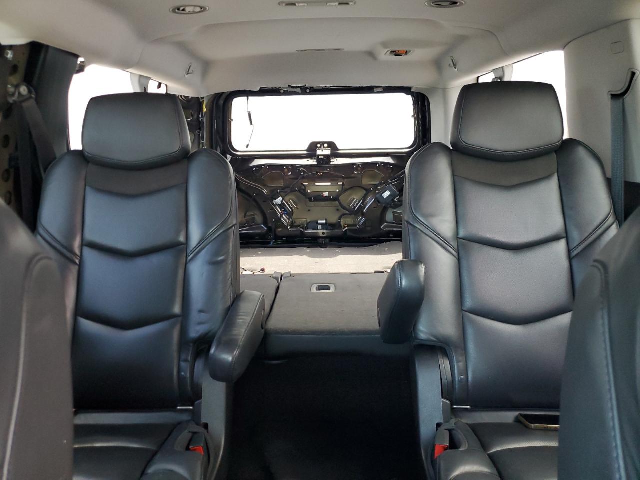 2018 Cadillac Escalade Esv VIN: 1GYS4GKJ7JR361972 Lot: 64980815