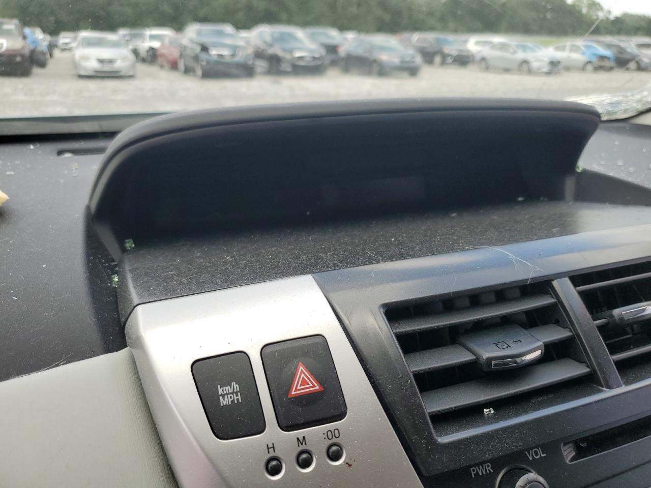 2014 Toyota Prius V VIN: JTDZN3EU3E3317833 Lot: 63231345