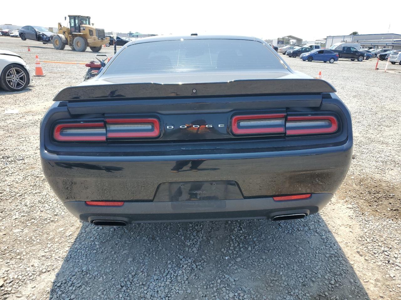 2018 Dodge Challenger Sxt VIN: 2C3CDZAG7JH209528 Lot: 64772285