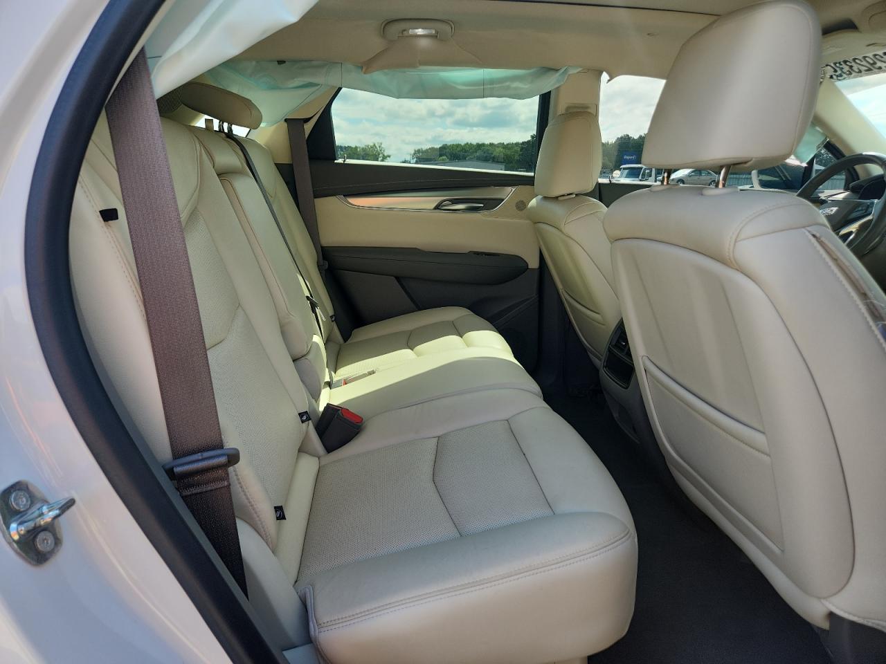 2019 Cadillac Xt5 Premium Luxury VIN: 1GYKNFRS3KZ105139 Lot: 62923395