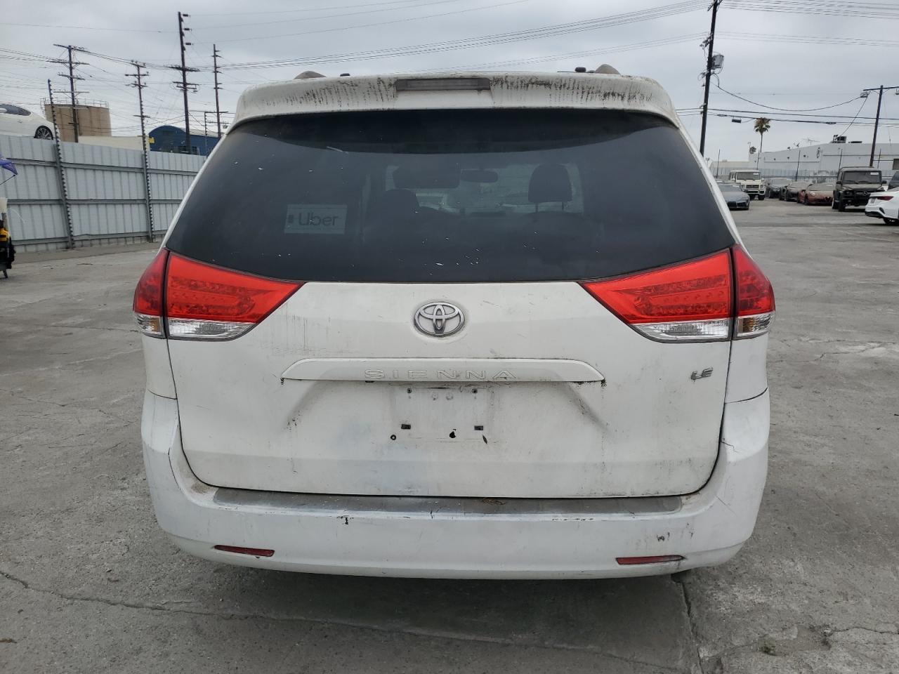 2011 Toyota Sienna Le VIN: 5TDKK3DC1BS030312 Lot: 65475655