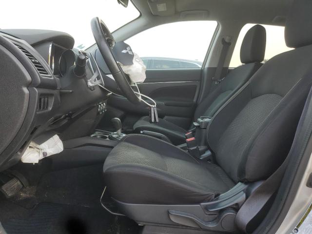  MITSUBISHI OUTLANDER 2015 Srebrny