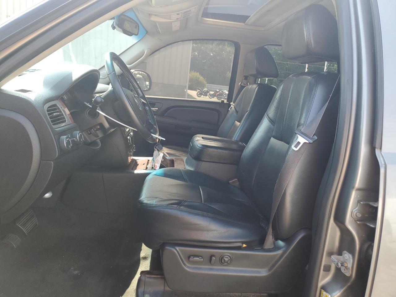 2008 Chevrolet Tahoe K1500 VIN: 1GNFK13038J118028 Lot: 64286585