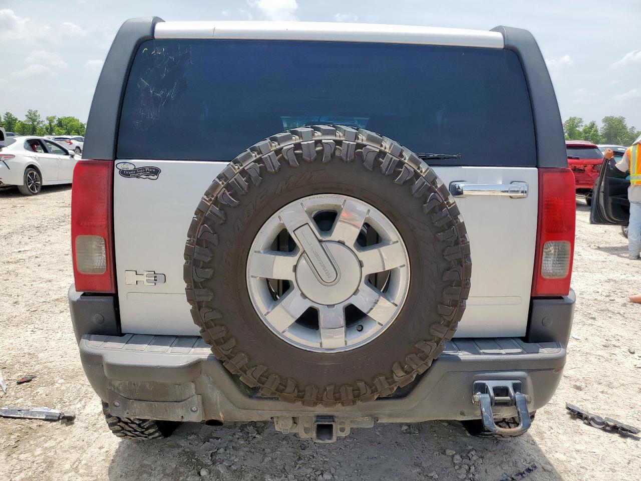 2010 Hummer H3 Luxury VIN: 5GTMNJEEXA8122793 Lot: 63436485