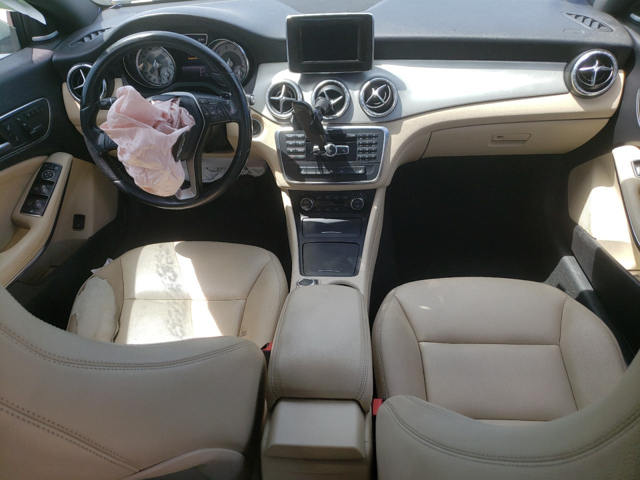 2014 Mercedes-Benz Cla 250 VIN: WDDSJ4EB8EN040933 Lot: 63842365
