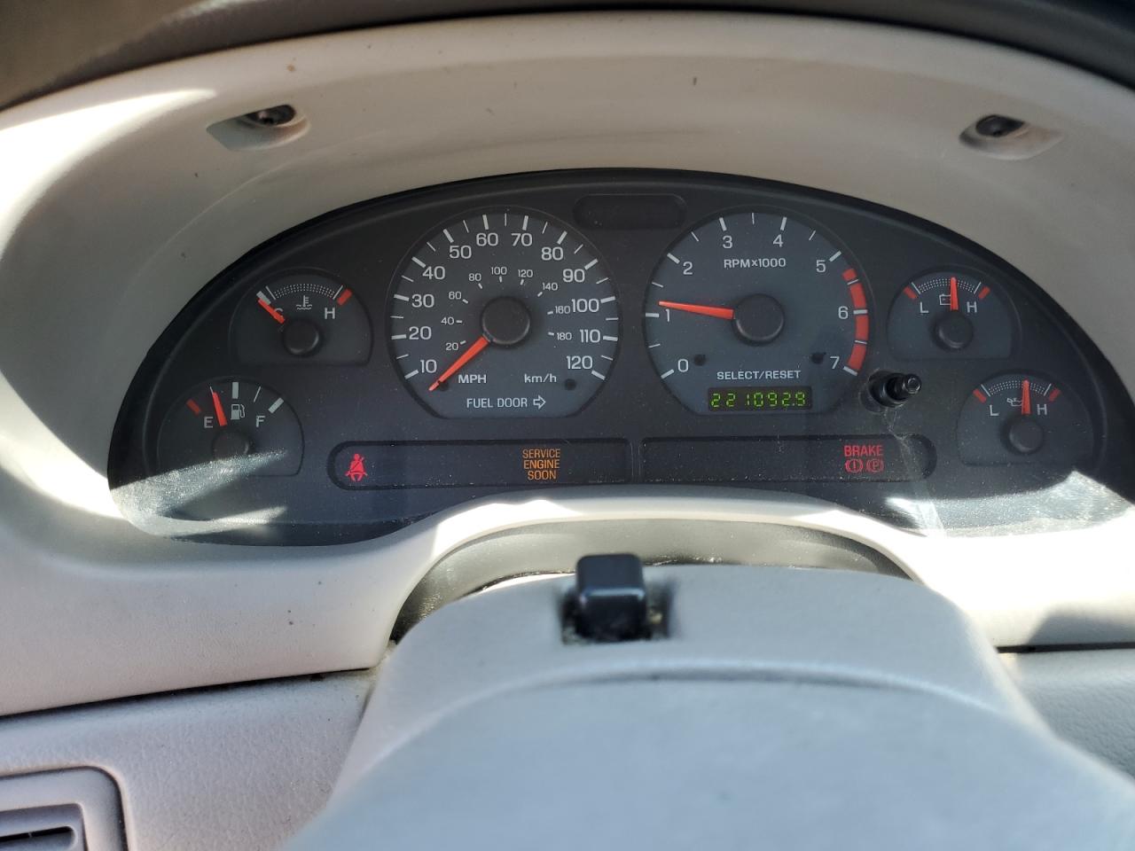 2004 Ford Mustang VIN: 1FAFP40654F206490 Lot: 65175985