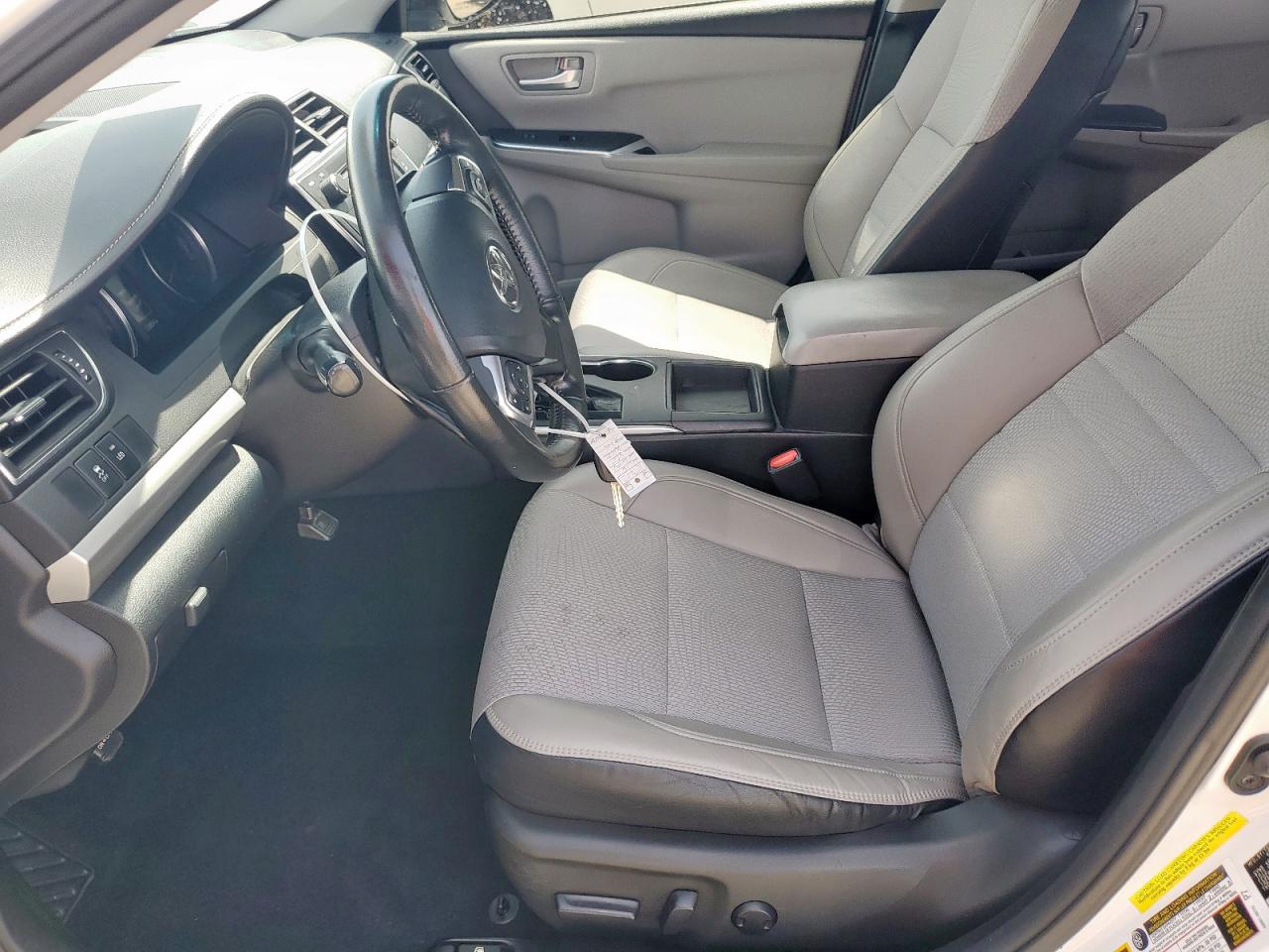 2016 Toyota Camry Le VIN: 4T1BF1FK7GU184292 Lot: 63694155