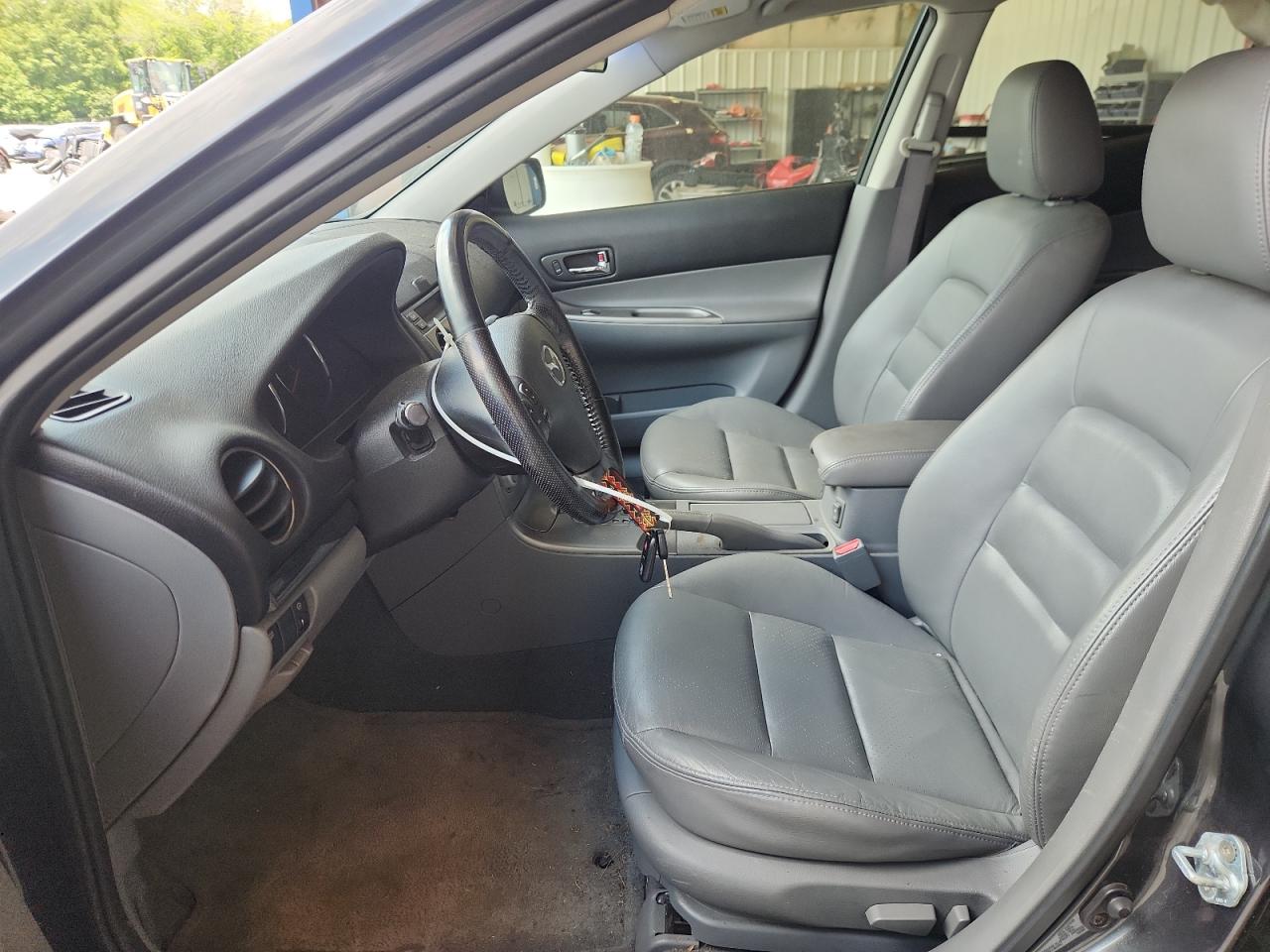 2004 Mazda 6 S VIN: 1YVFP84D745N94204 Lot: 63272595