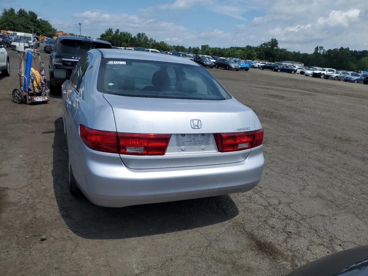 2005 Honda Accord Lx VIN: 1HGCM56415A121597 Lot: 62141295