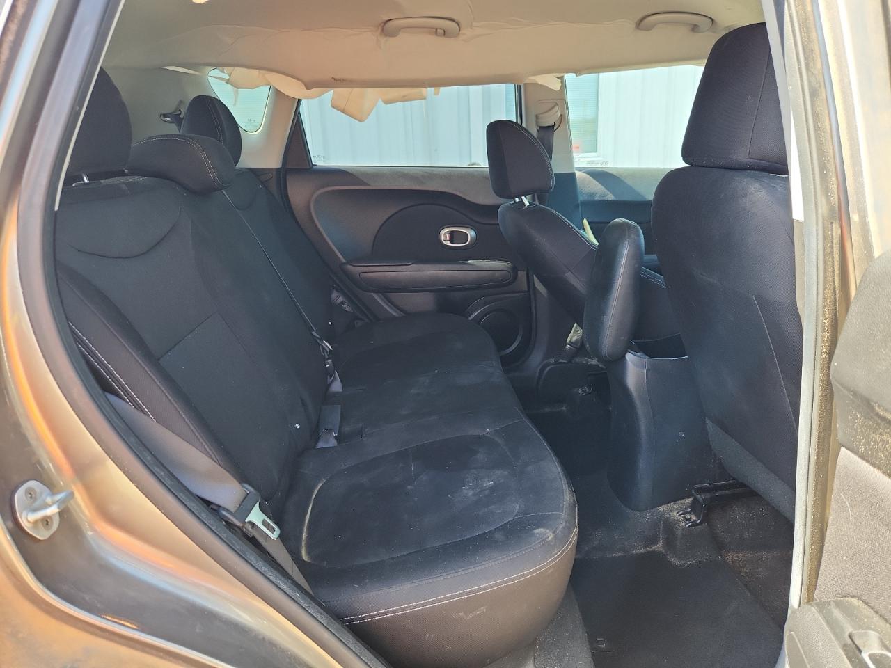 2018 Kia Soul VIN: KNDJN2A22J7623761 Lot: 64279875