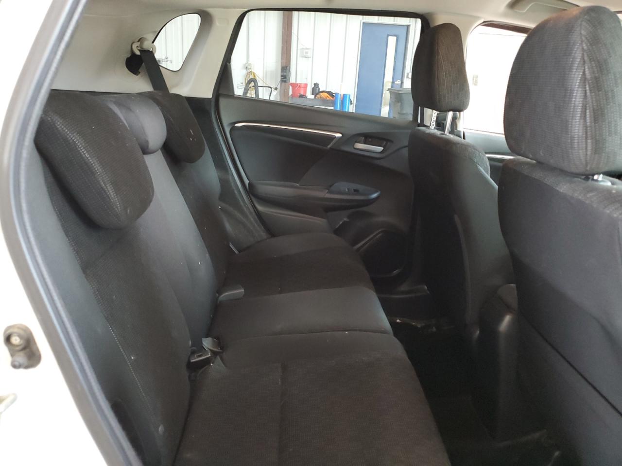 2015 Honda Fit Lx VIN: 3HGGK5G5XFM756627 Lot: 64214595