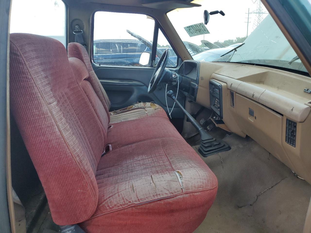 1990 Ford F150 VIN: 1FTDF15Y7LPA18219 Lot: 61424875