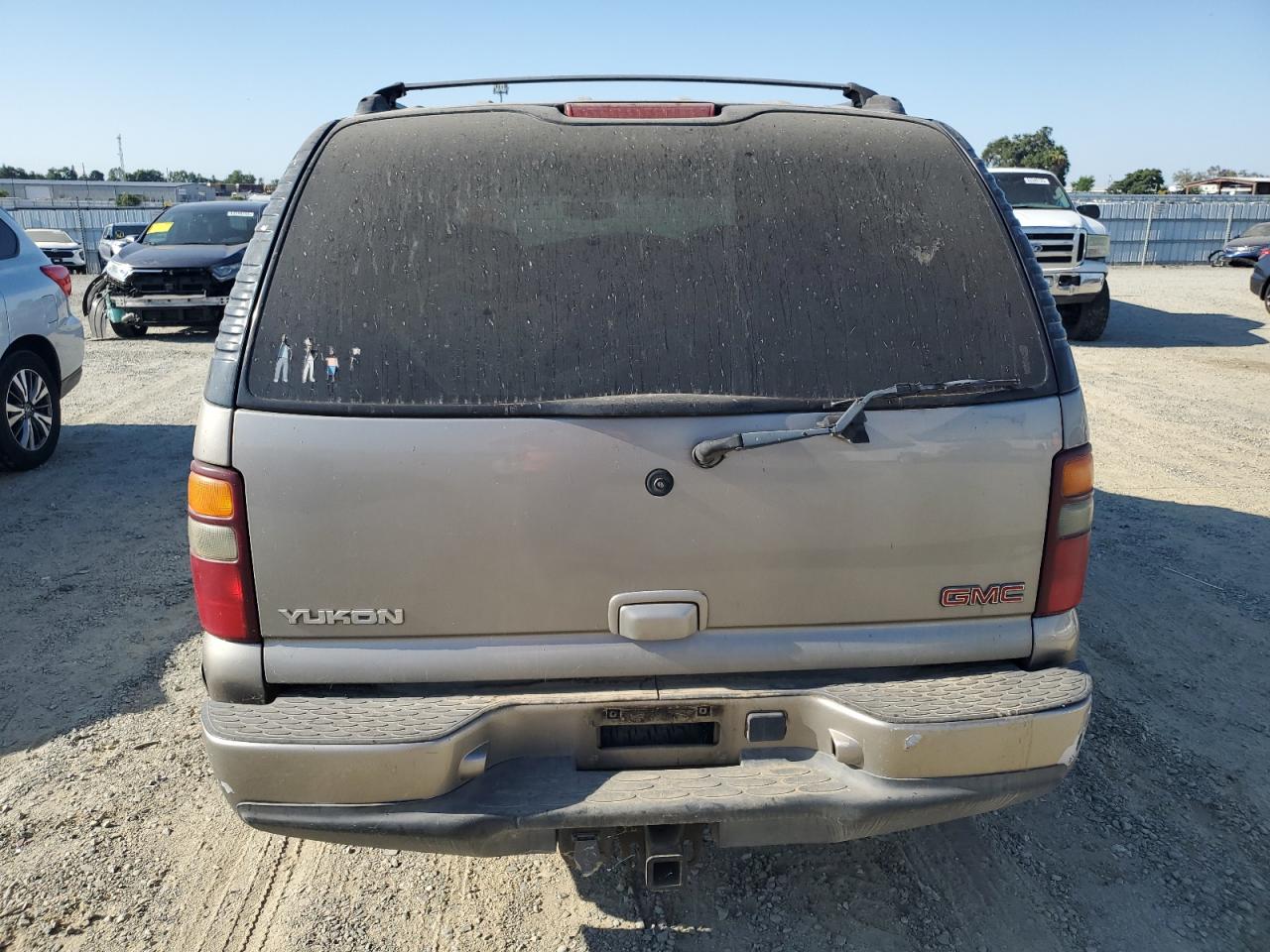2003 GMC Yukon Denali VIN: 1GKEK63U43J121974 Lot: 63087075