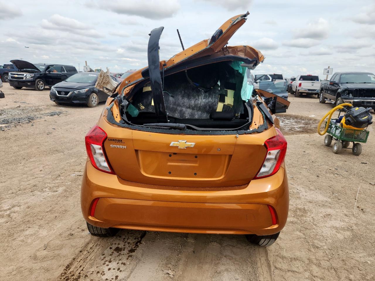 2020 Chevrolet Spark Ls VIN: KL8CB6SAXLC465896 Lot: 63262475