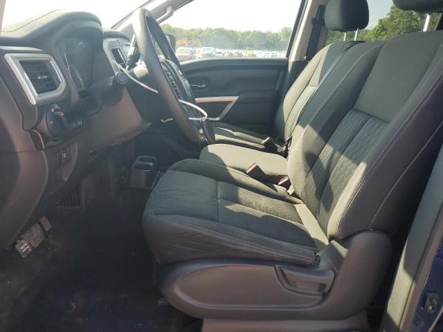  NISSAN TITAN 2017 Granatowy