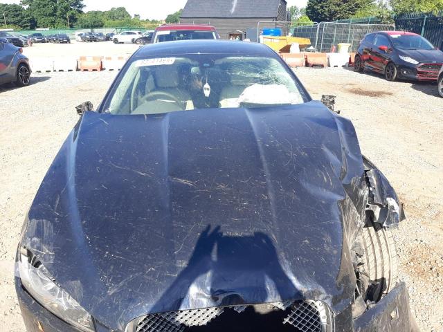 2011 JAGUAR XF PREMIUM