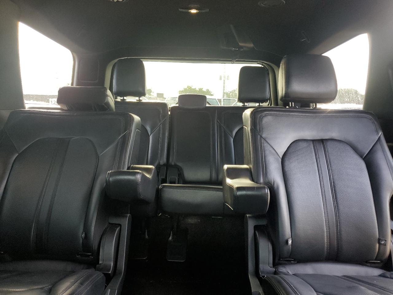 2018 Ford Expedition Limited VIN: 1FMJU1KT5JEA33968 Lot: 63858945