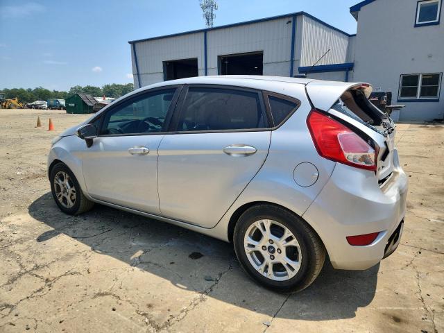  FORD FIESTA 2015 Silver