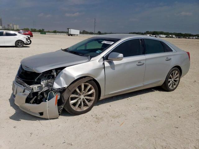 Sedans CADILLAC XTS 2017 Srebrny