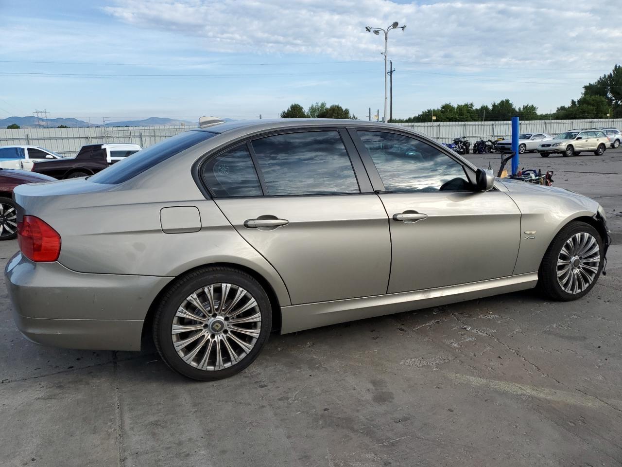 wbapk73599a456575 WBAPK73599A456575 2009 BMW 328 Xi