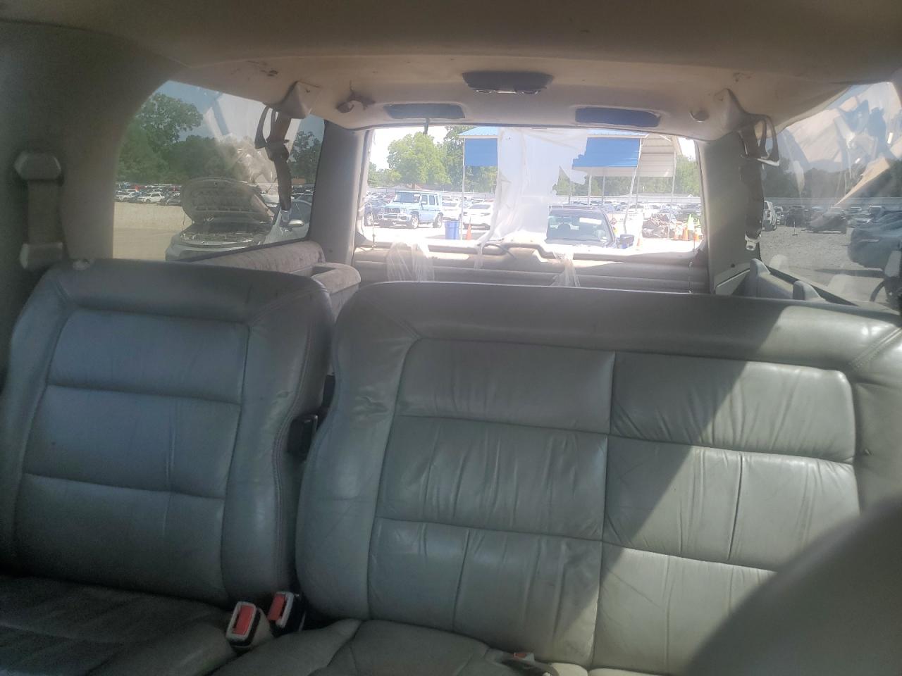 1994 GMC Suburban C1500 VIN: 1GKEC16KXRJ724950 Lot: 64303265