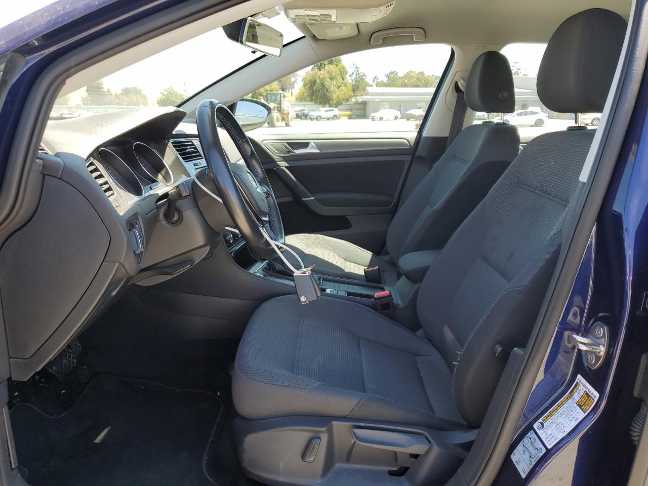 2019 Volkswagen E-Golf Se VIN: WVWKR7AU0KW914516 Lot: 65458385