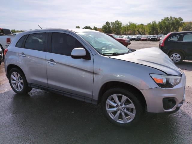  MITSUBISHI OUTLANDER 2015 Silver