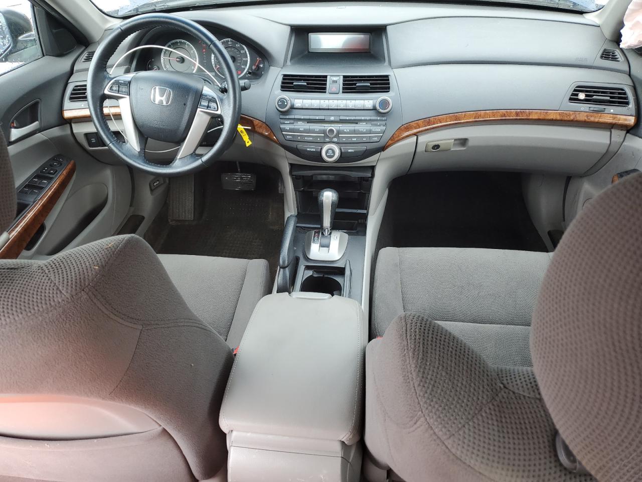 2010 Honda Accord Ex VIN: 1HGCP2F74AA077640 Lot: 64659485