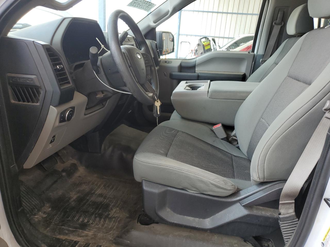 2016 Ford F150 VIN: 1FTMF1EP6GKE14586 Lot: 63669505
